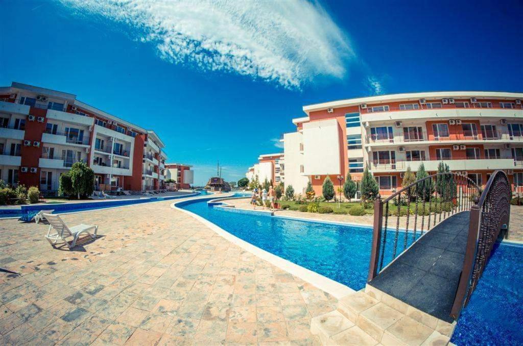 Apartmán TTT Burgas Exterior foto
