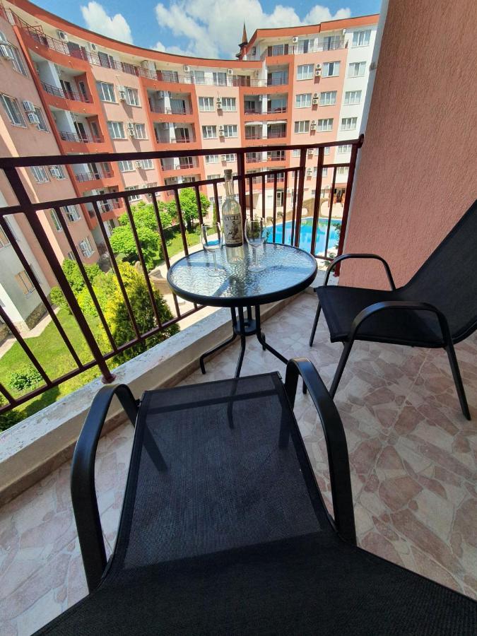 Apartmán TTT Burgas Exterior foto